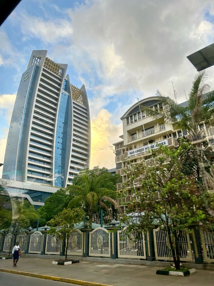 How to Invest in Africa and Kenya, Traverze Culture, USA, Kenya relocation & global mobility
